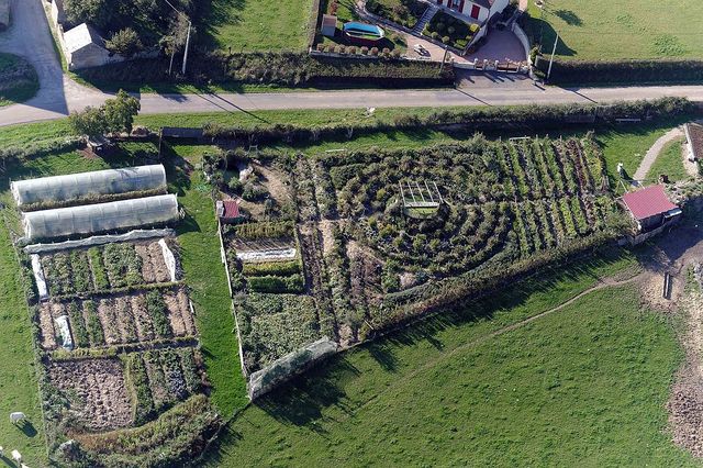 640px-Permaculture01